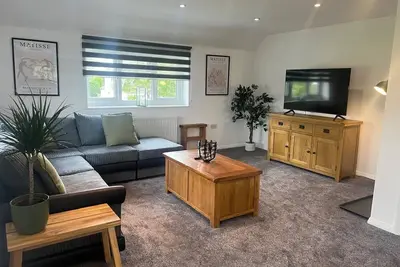 Image de Appartement-Appartement-Salle de bain privée extérieure-Vue sur Jardin-Horley 4