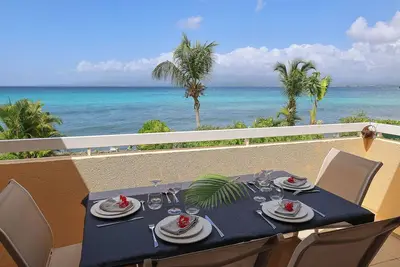 Image de T3 vue imprenable & accès direct à la plage