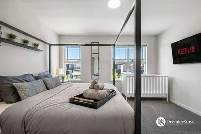 Image de Large Private House | Free Banff Pass| Sleeps 10