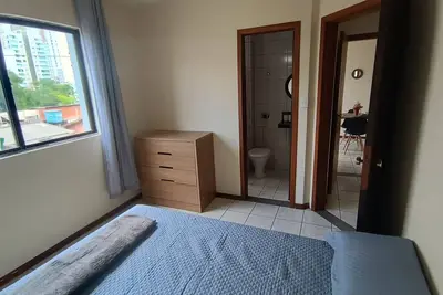 Image de Apartment with barbecue, private garage, 2 bedrooms and 2 bathrooms - 500 meters from the beach