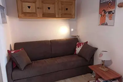 Image de À 100m des pistes de ski, 6ème étage, balcon, télévision, casier à ski, 24m², Chamrousse