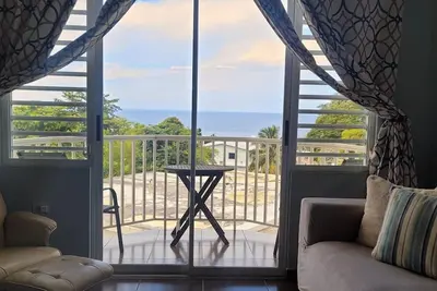 Image de 🌅 Rincon Oceanview Escape – Surf, Sunsets & Charm | 1 Bed: WaveView Rentals