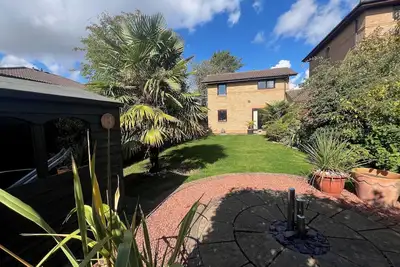 Image de Two Bedroom Central Mk House Sleeps 4 - Free Parking & WiFi - by Webbhill Stays