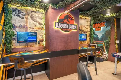 Image de 5br/4. 5ba Disney Vacation Home – Themed Kids Bedrooms, Game Room & Private Pool
