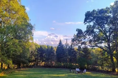 Image de Going to Grandma's 1950's Cabin for Family Fun!