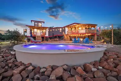 Image de Ranch 33-Peaceful 20 ac Ranch w/Pool, Firepit