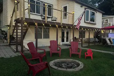 Image de Welcoming 3-bedroom cottage on Hess Lake near Smugglers at North Shore