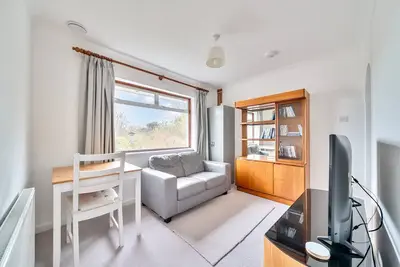 Image de Sleeps 9- KingBeds- FamilyFriendly- ContactlessCI