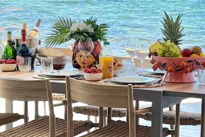 Image de Villa Dolce Vita - Waterfront villa with pool