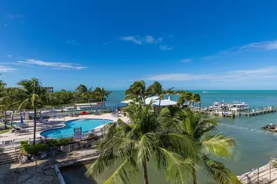 Image de Unwind in Paradise at The Hammocks at Marathon – 2 Bedroom Escape!