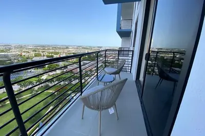 Image de Miami Chic 3Bed/3Bath Oasis