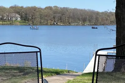 Image de Enjoy Life On The Lake! Make Memories. Up to 8 guests.