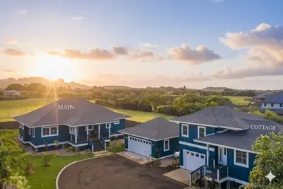 Image de *New 5bd Luxe Beach Estate |Pool, PickleB, Gym| Ac