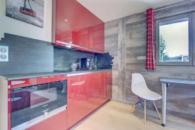 Image de 1er étage, balcon, parking, télévision, 35m², Morzine