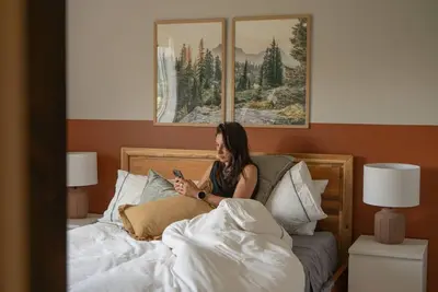 Image de Ski/Bike/Hike In-Out | Soleil & Vue en Montagne