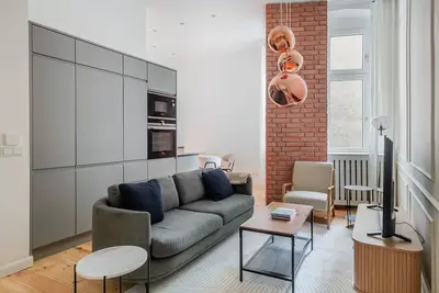 Image de Blueground | Schöneberg, balcony, nr Viktoriapark