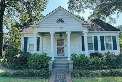 Image de 3-bedroom house in awesome Memphis with Ac