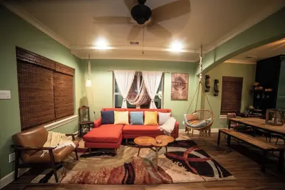 Image de Enchanted Home in Sam Houston National Forest! 20 min hike to Lake Conroe