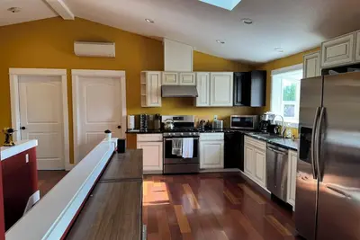 Image de Serene Deck & Gazebo Loft