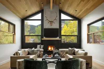 Image de Mountain Momma – Modern 5br Luxury Home in Prime Jackson Location