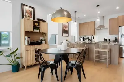 Image de Luxury Tennyson Brownstone / Mountain Views + Dining, Bars, Shops & Parks