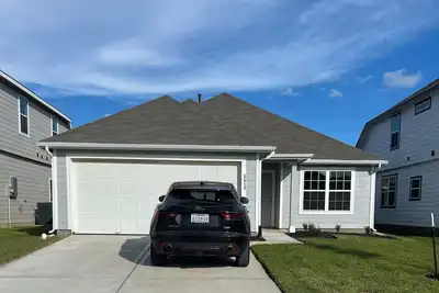 Image de Charming & Cozy 3-bedroom house in new subdivision near S Hwy Route 6