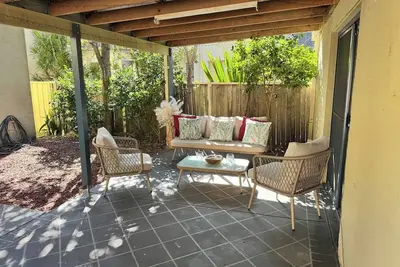 Image de Hawks Nest Holiday Haven -Relaxed Coastal Getaway