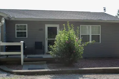 Image de Quiet and sophisticated apartment with Ac in Clinton