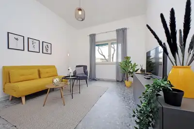 Image de Carmen's Flat - Deux Chambres Appartement, Couchages 7