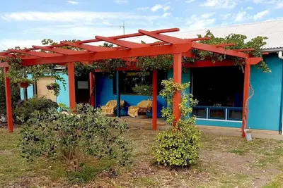 Image de Honeysuckle Cottage - Classic beach shack