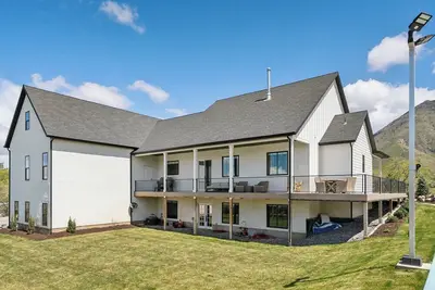 Image de Spacious 6000 sqft Retreat with Pickleball Court & Entertainment Galore