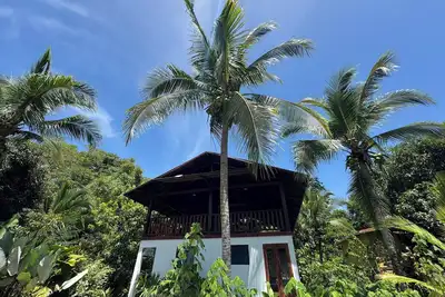 Image de Casa Cuculeka - 3 Br & 3 Bath w/Ac and Patio access to Pool - only 200m to beach