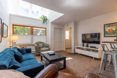 Image de True Ski-In/Out on Lift 7! Walk to Dwtn Telluride