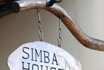 Image de Kilifi Kenya, maison d'hôtes, 3 chambres. une sur le toit avec grande terrasse