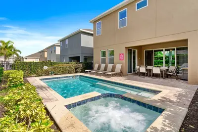 Image de Last Minute Disney Getaway! Villa with Private Pool & Hot Tub. Book Now! #93971