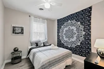 Image de Stunning 2br in City Center