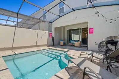 Image de Last Minute Disney Getaway! Private Pool & Themed Bedrooms. Book Now! #119381