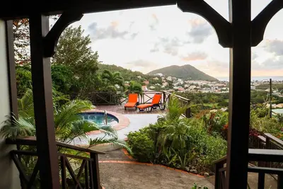 Image de Tranquil 3-bedroom house with Pool and Ocean View