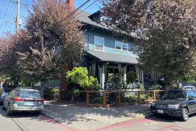 Image de Charming 2-bedroom apartment  in vibrant Nw Portland