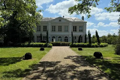 Image de Maison de maître aux portes d’Honfleur, piscine chauffée et jardin paysager