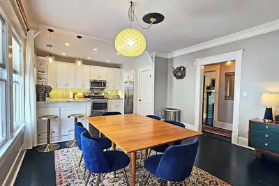 Image de The Manhattan, 3br/2Bath, Spacious Craftsman in Grant Park/Atl, Screened Porched