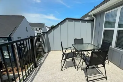 Image de Luxe King 4br Townhouse with Rooftop in Uptown Clt