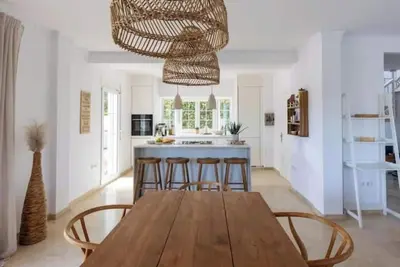 Image de Charming family villa - Estepona