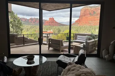 Image de Awe Inspiring Red Rock Views; Monthly Rental