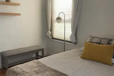 Image de Cozy 2 bedrm house in charming downtown Bakersfield with Ac, fitness area & more