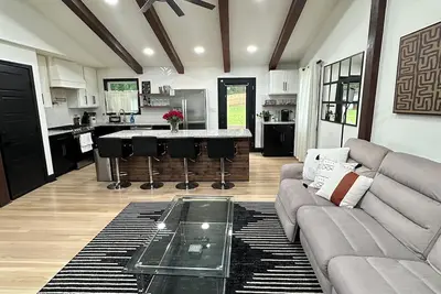 Image de Lux Atl Stay - Near Airport, Beltline & Downtown