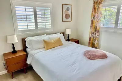 Image de Modern Private Guesthouse - Full Kitchen & Laundry