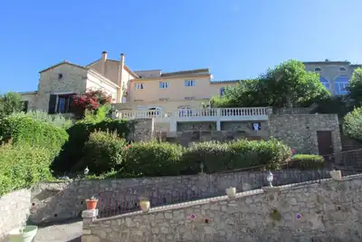 Image de 2 gites spacieux de charme en pierre piscine billard 27 pers gard sud ardeche