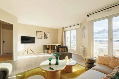 Image de Appartement moderne avec terrasse - proche Paris