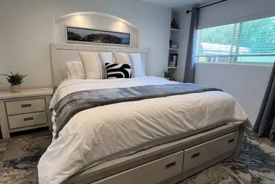 Image de Charming 2 bed 1 bath Private Studio